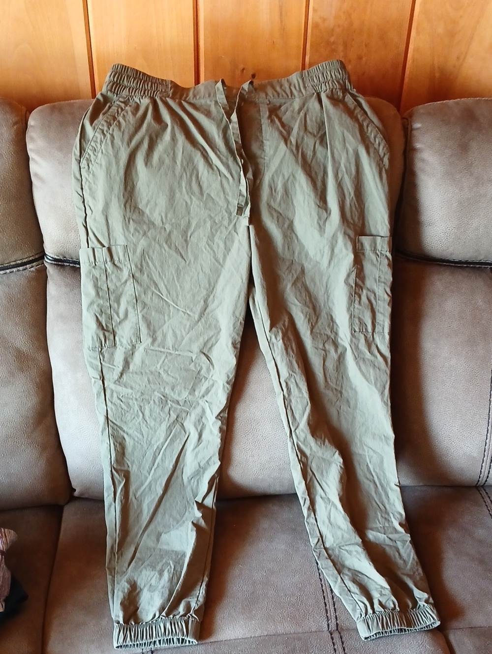 Old Navy Olive Green Cargo Jogger Pants